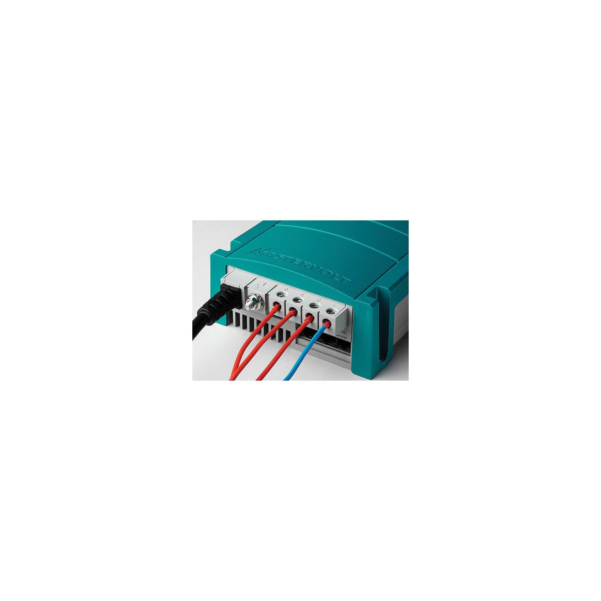 Chargemaster - 12V 25A -Modern Boat Sales & Service