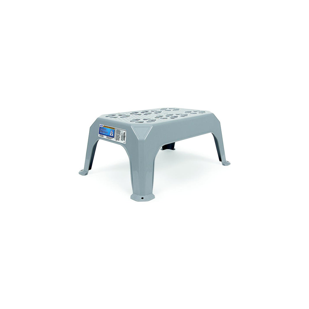 Camco Plastic Step Stool -Modern Boat Sales & Service