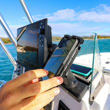 Scanstrut SCCW05G IPX6 Edge 15W Waterproof Wireless Charging Default Title -Modern Boat Sales & Service