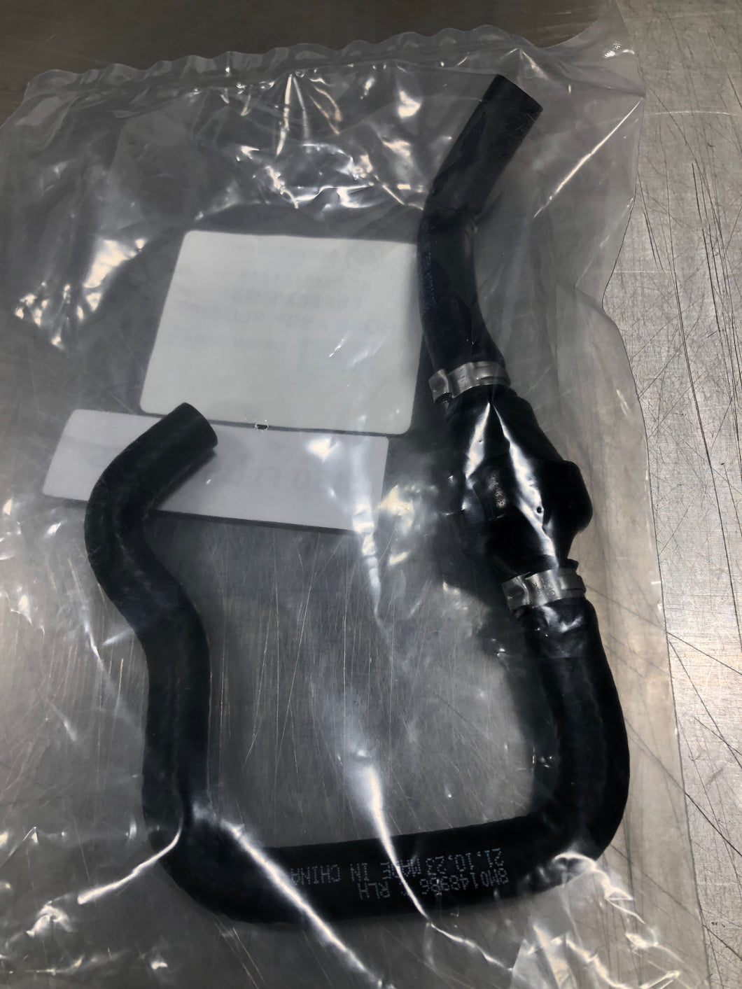 * 8M0161403 / HOSE ASSY FLUSH / 450 FLUSH KITS / D3 -Modern Boat Sales & Service