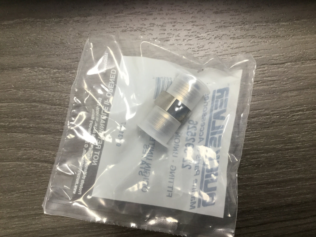 * 892526 Mercury Marine Outboard Fitting/B3/Q -Modern Boat Sales & Service