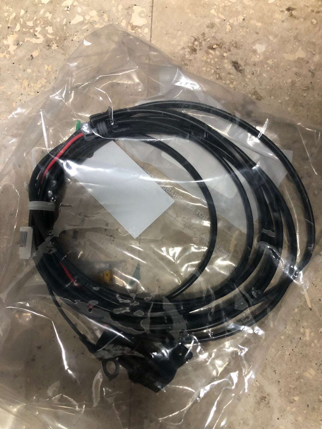 * 8M0113732 Mercury Marine Outboard Engine Clean power harness 15'/ D3 -Modern Boat Sales & Service