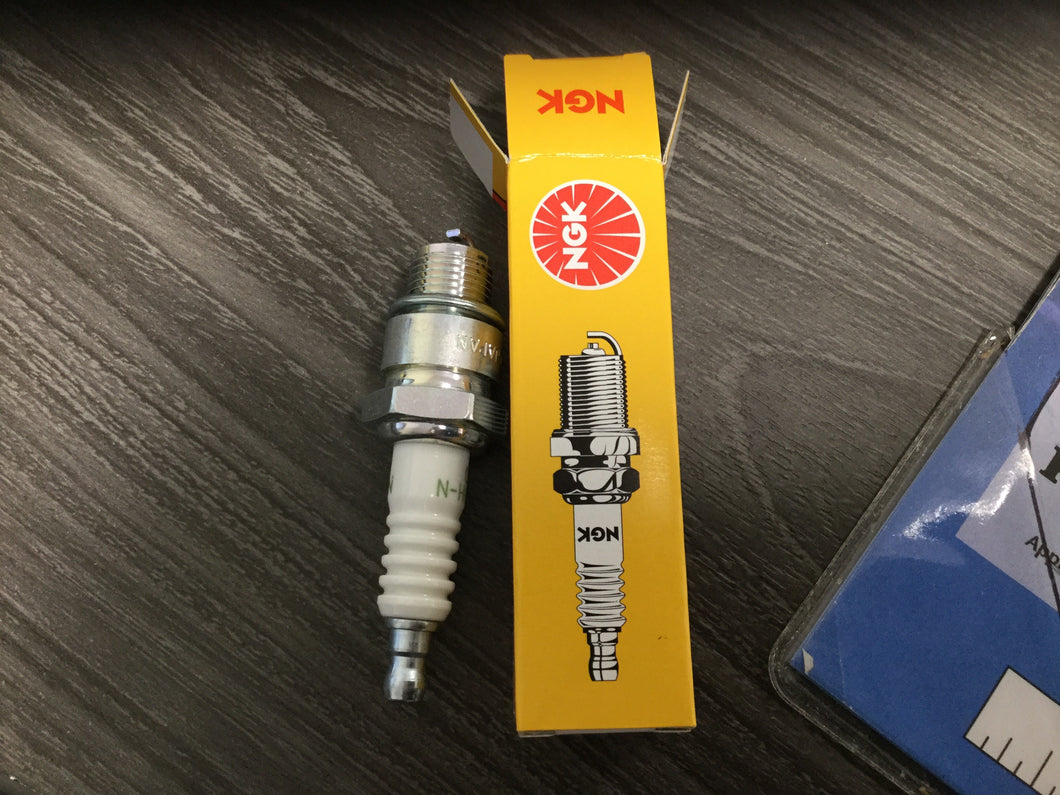 * BPZ8H-N-10 SPARK PLUG NGK Spark Plug #4495 /H2/DRAWER#1 -Modern Boat Sales & Service